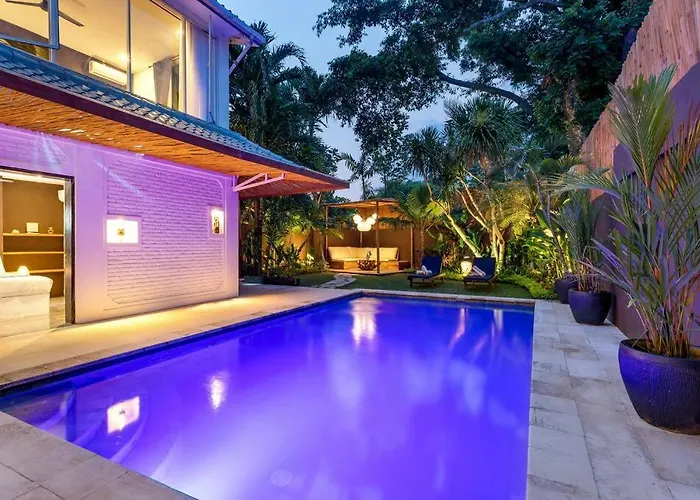 Villa Julietta, 4 Bedroom In The Heart Of Seminyak